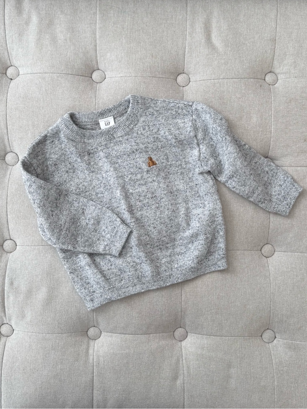 GAP Boys Gray Sweater — Size 12-18 Months